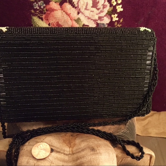 Vintage Black Beaded Handbag with BoHo Pattern - Picture 4 of 4